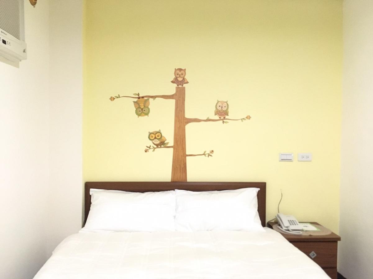 Hfun Hotel Каосюн Екстериор снимка